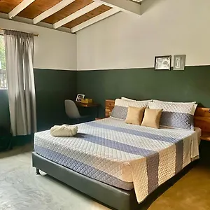 Gasthof Casa Mosaiko Patio Bonito, Medellín