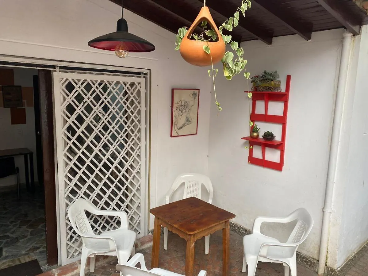 Lady Mom Hostal Medellin Guest house