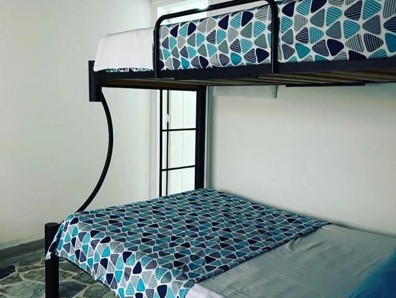 Guest house Lady Mom Hostal Medellin